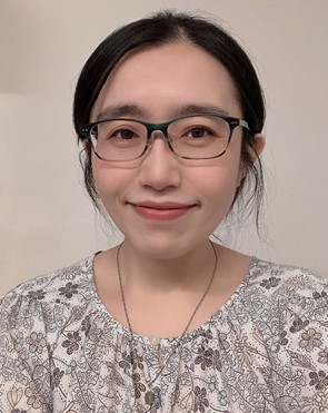 Kathy Liu Headshot
